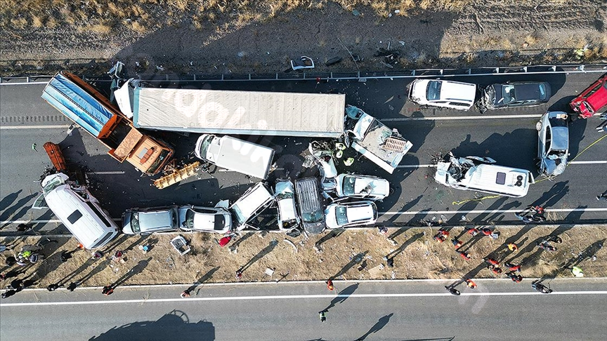 Trafik kazaları bir yılda 2713 yaşam kaybına neden oldu.