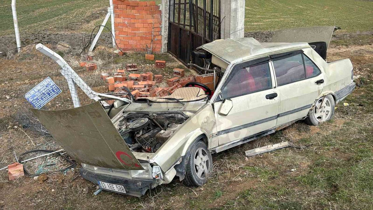 Trafik Kazası: 1 Kişi Hayatını Kaybetti, 6 Yaralı Var.