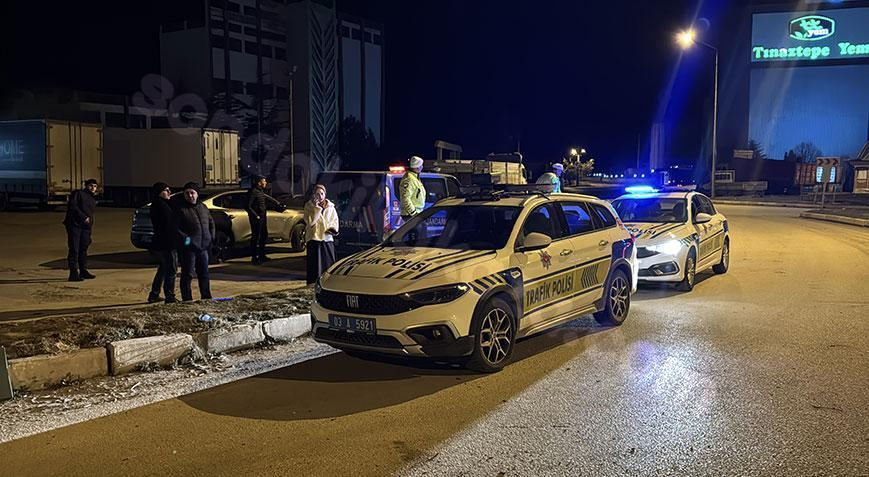 AK Partiden Afyonkarahisar Milletvekili Yurdunuseven ve İl Başkanı Şahin trafik kazası geçirdi.