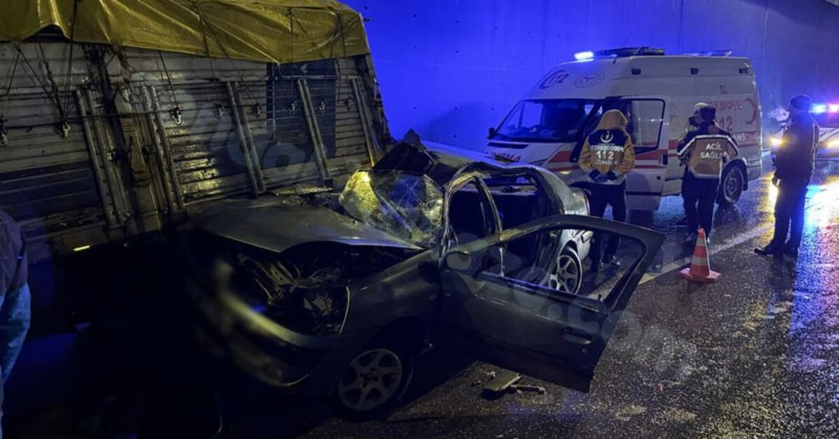 Bursa'da ardışık trafik kazası: Bir kişi hayatını kaybetti, dört kişi yaralandı | Son dakika gelişmeleri