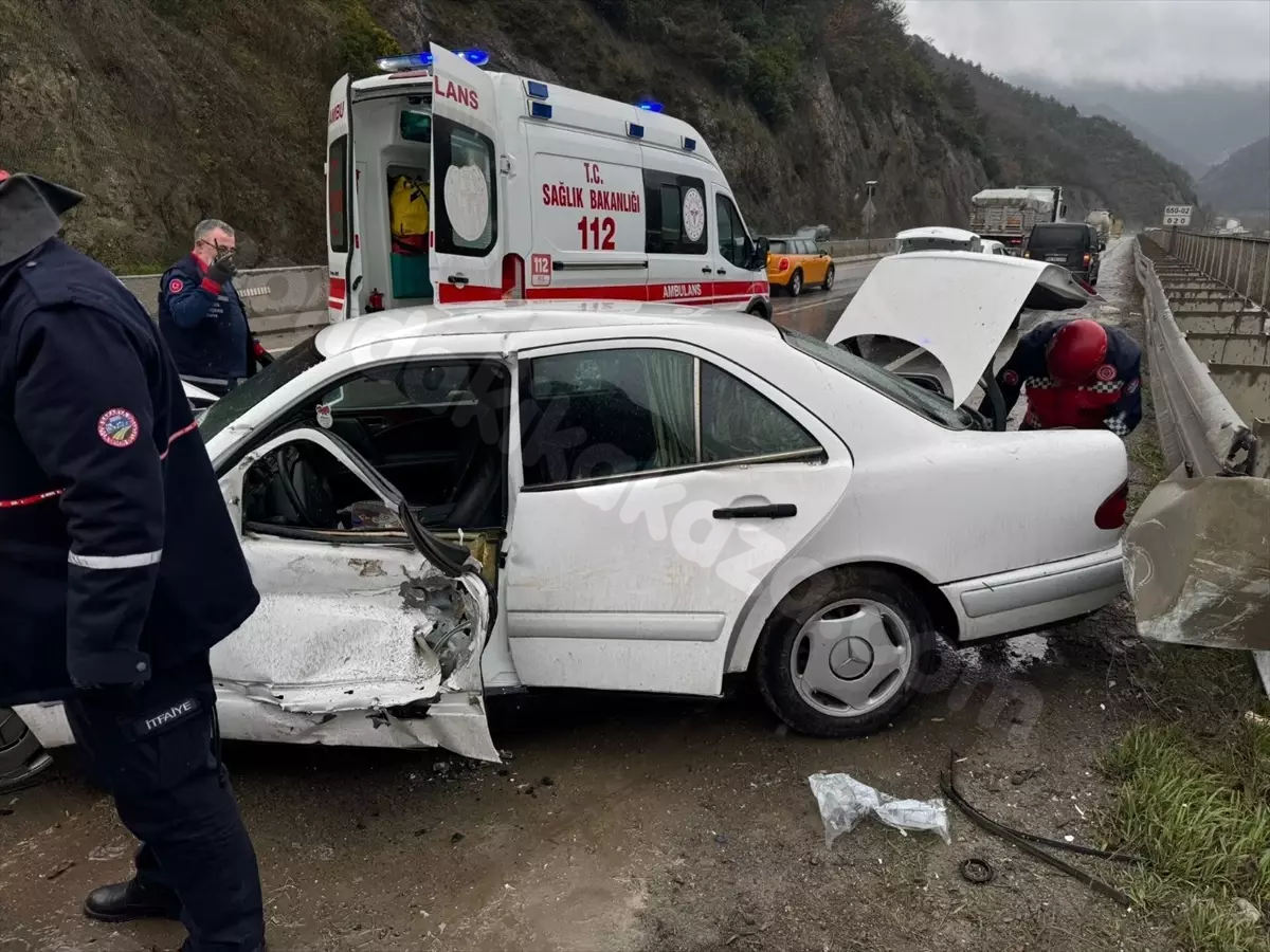 Sakarya'da kaza: Bir can kaybı, bir yaralı var.