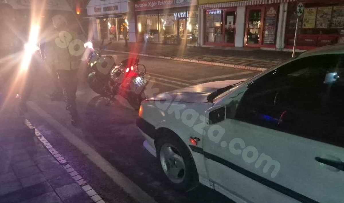 Bartın'da trafik kazası: Polis merkezi yakınında tek yaralı var!