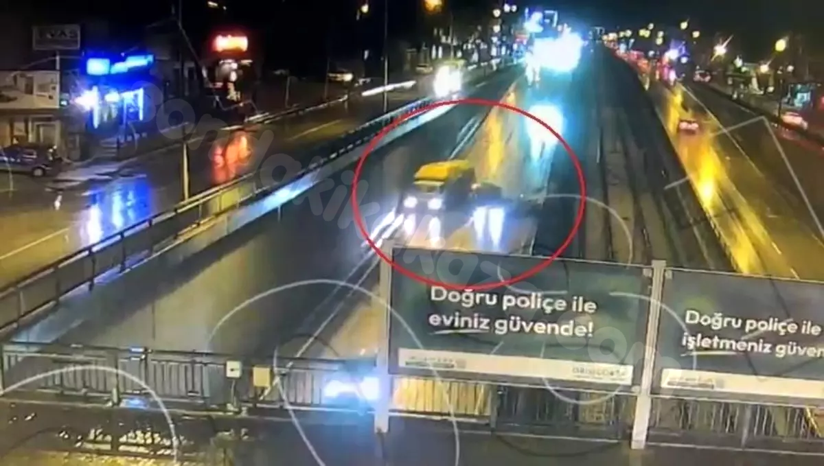 Bir Zincirleme Trafik Kazası Bursa'da: 1 Kişi Hayatını Kaybetti, 4 Yaralı Var.