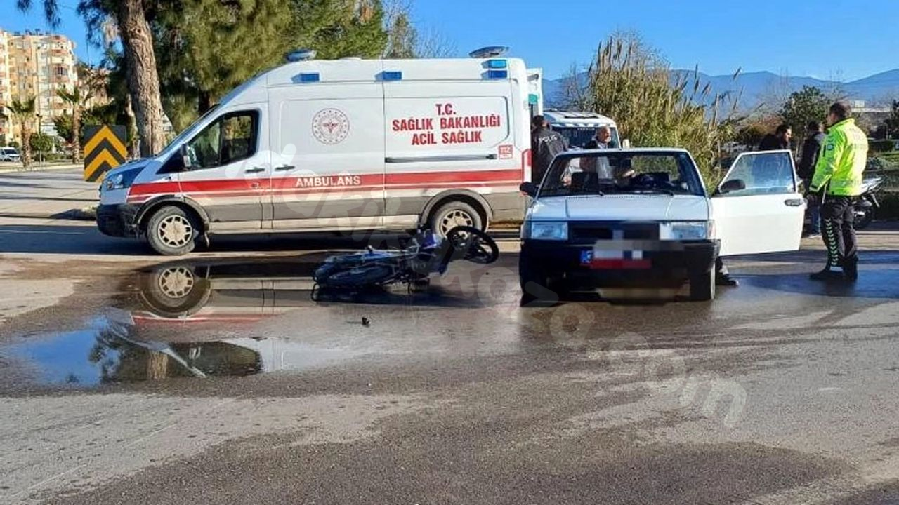 Kumluca, Antalya'da trafik kazasında 1 kişi yaralandı.