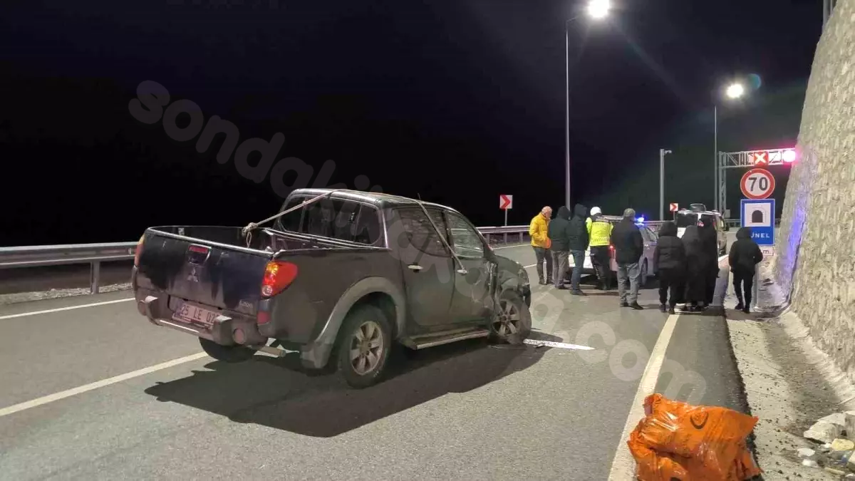 Erzurum'da Trafik Kazası: Pirinkayalar Tünel Çıkışında Araçlar Çarpıştı