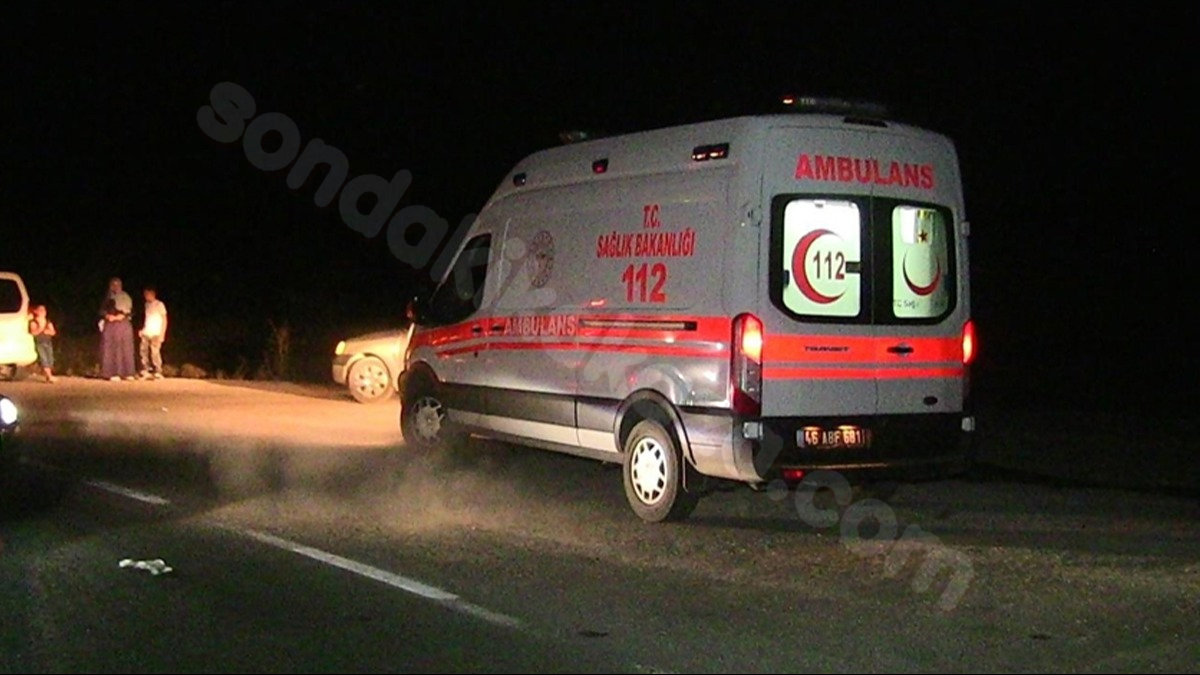 Denizli'de ciddi bir trafik kazasında yaralanan biri polis memuru