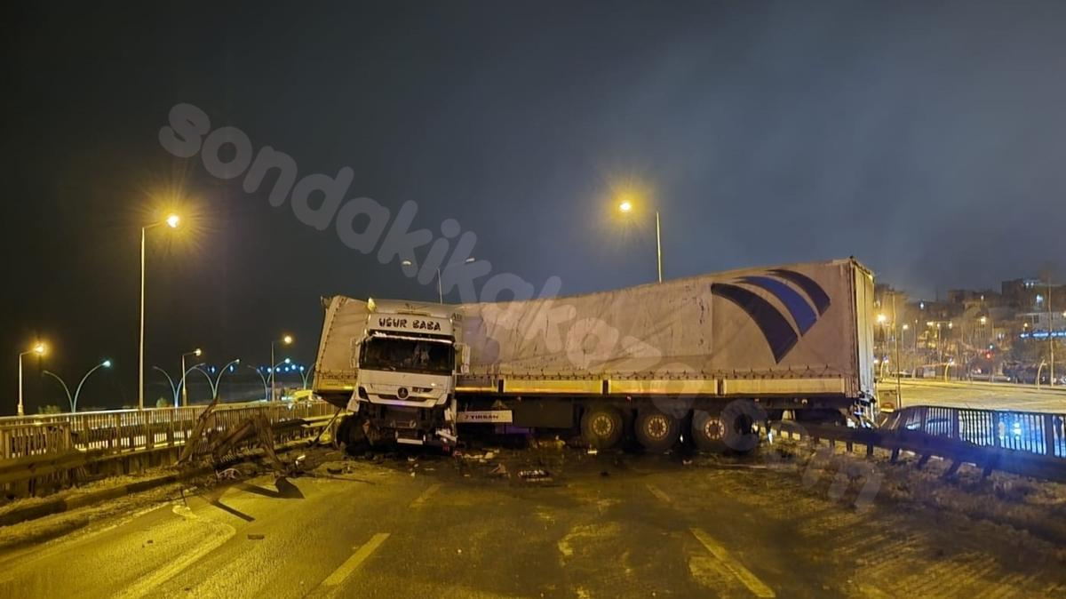 Trabzon'da ardışık kazada bir kişi yaralandı.