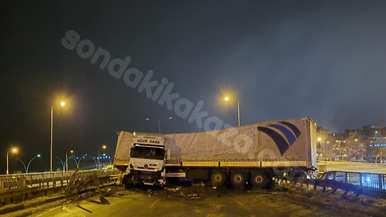 Trabzon'da ardışık trafik kazasında bir kişi yaralandı.
