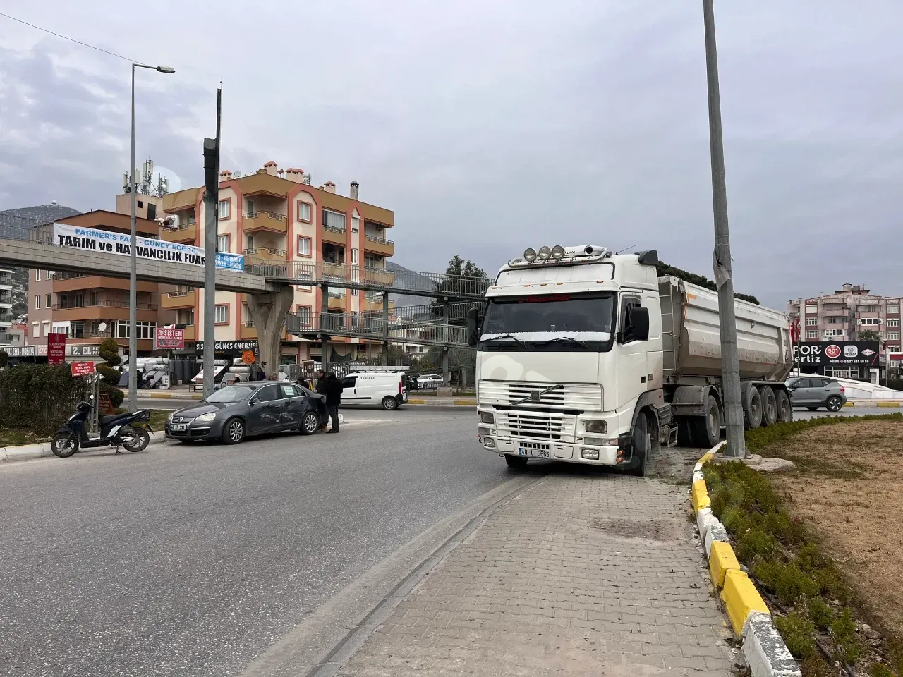 Akıllı Kavşakta Yine Trafik Kazası...