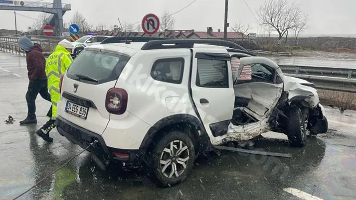 CHP'nin Rize Milletvekili Tahsin Ocaklı kaza geçirerek yaralandı.