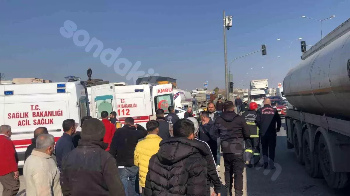 Nizip'te trafik kazası sonucu 5 kişi yaralandı.