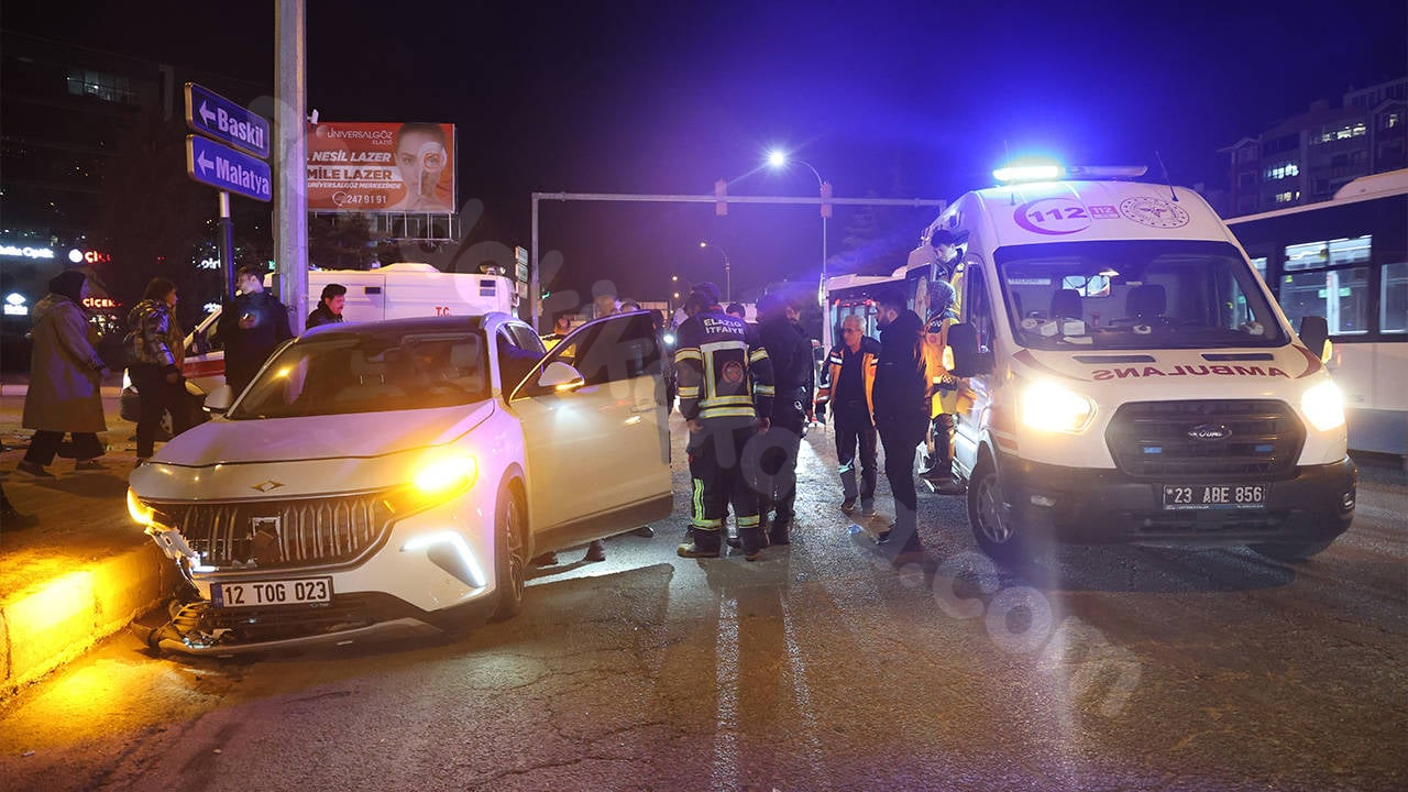 Elazığ’da trafik kazasında 5 kişi yaralandı.