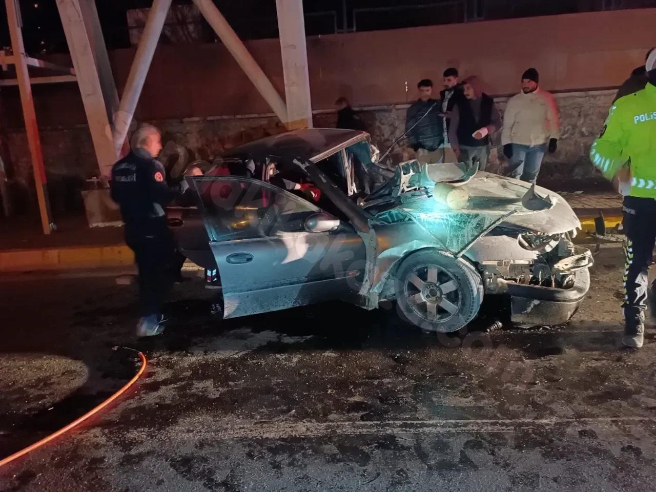 Haliliye ilçesinde meydana gelen trafik kazasında bir kişi ağır şekilde yaralandı.
