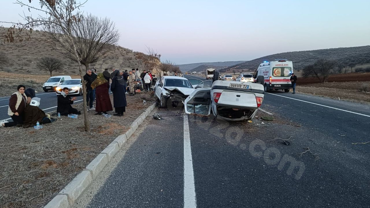 Mardin’de kaza sonucu 10 kişi yaralandı.