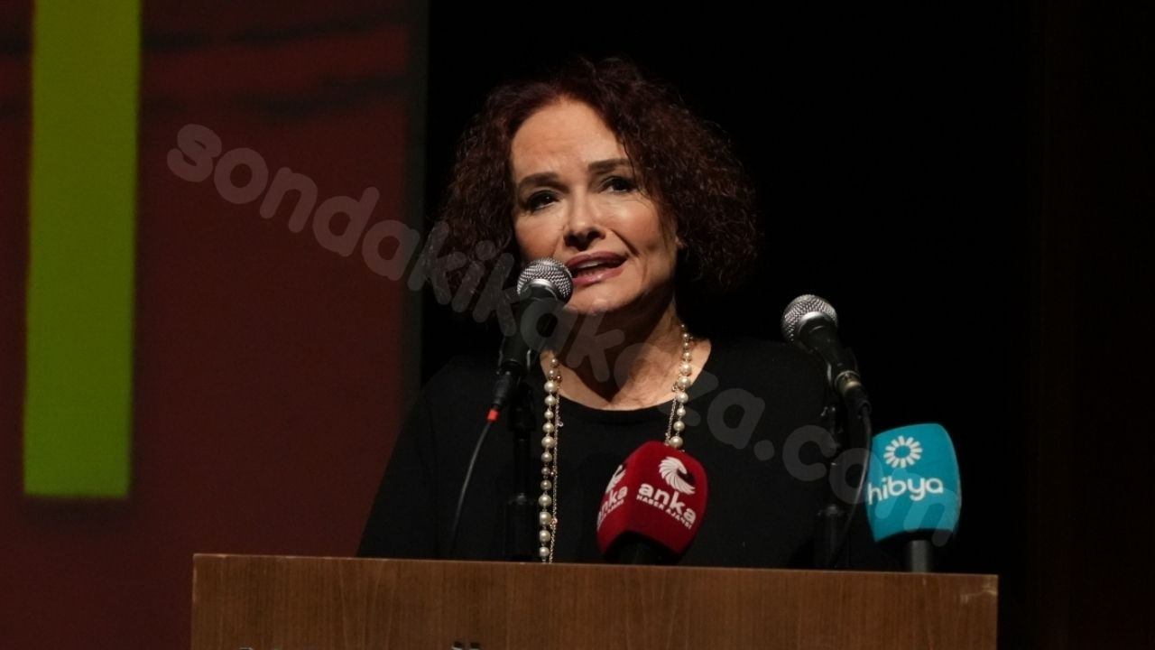 Müjde Ar ve eşinin kaza geçirdiği bildirildi.