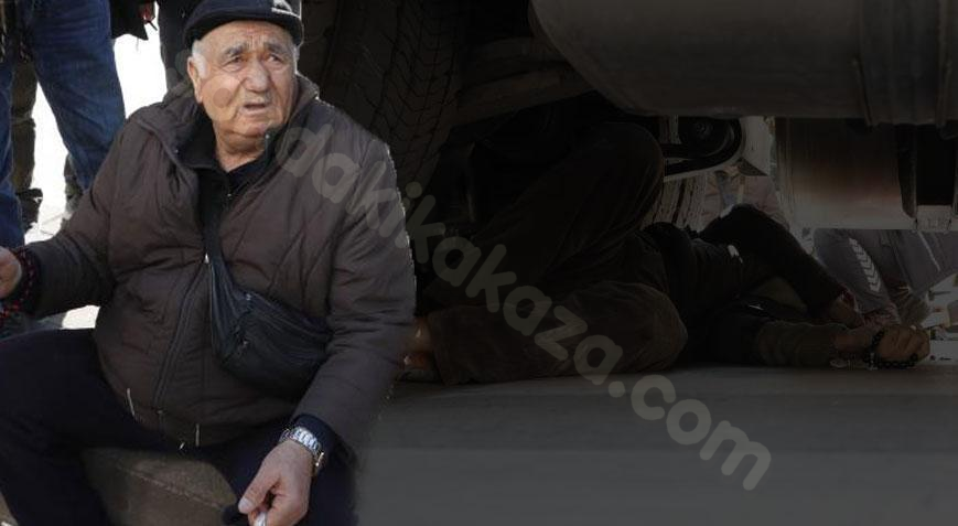 Yaşlı adam, arkadaşının acı feryadı eşliğinde TIR'ın altında sıkıştı!