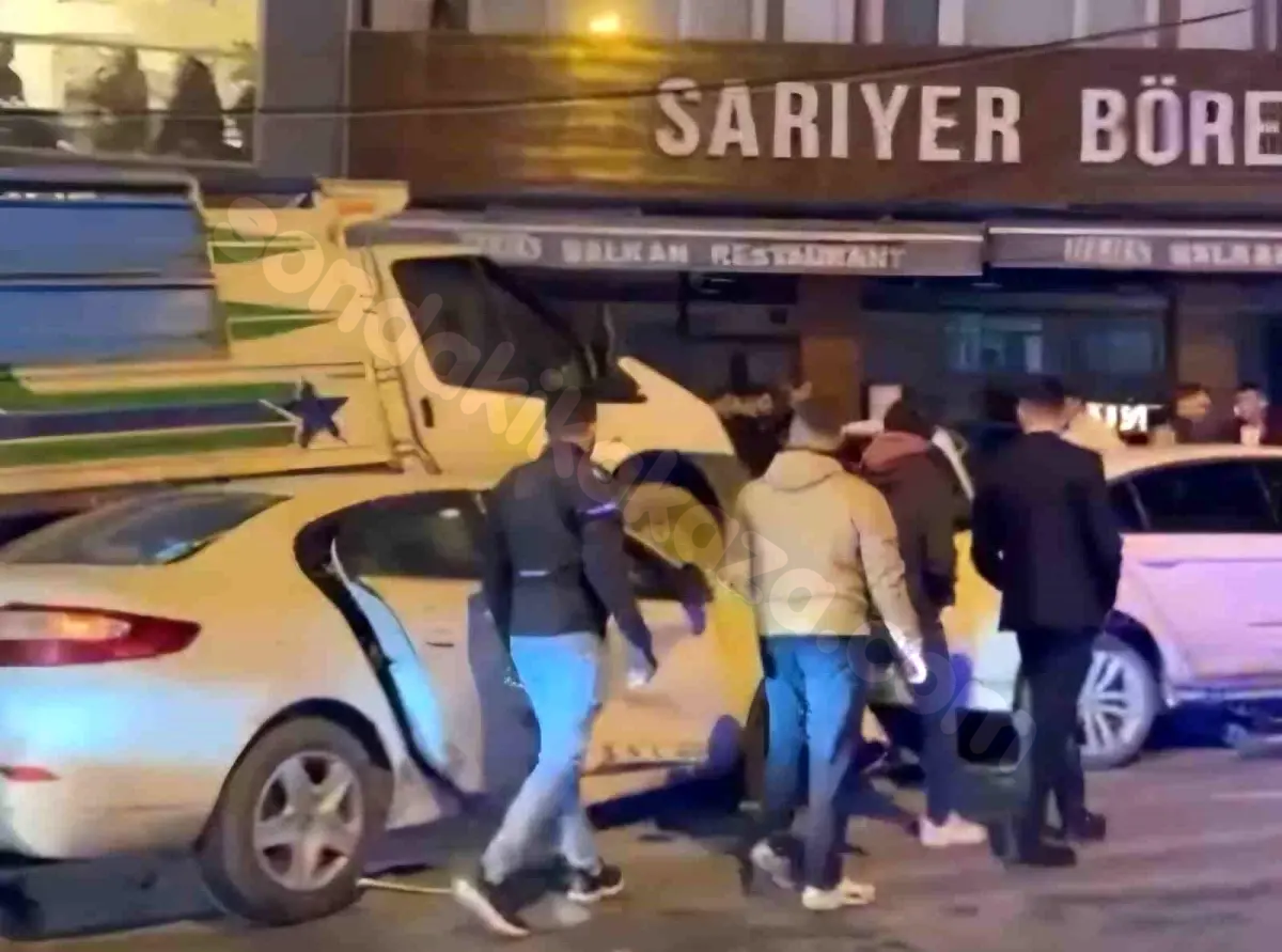 İstanbul'da Trafik Kazasında Bir Polis Memuru Yaralı.