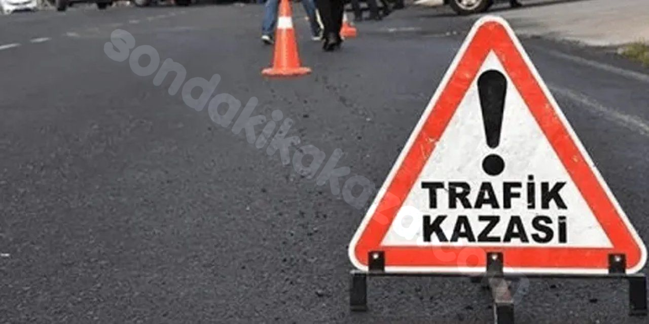 Akyazı'da trafik kazasında 4 yaralı var, 1'i durumu ağırmış.