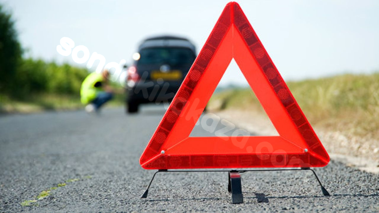 Alanya'da ardışık trafik kazası: Bir kişi yaralandı.