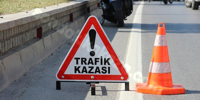 Bursa'da trafik kazasında Kestel ilçesi Müftüsü yaralandı.