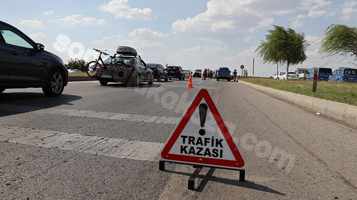 Kestel ilçe müftüsü Bursa'da trafik kazasında yaralandı - Oxu.az