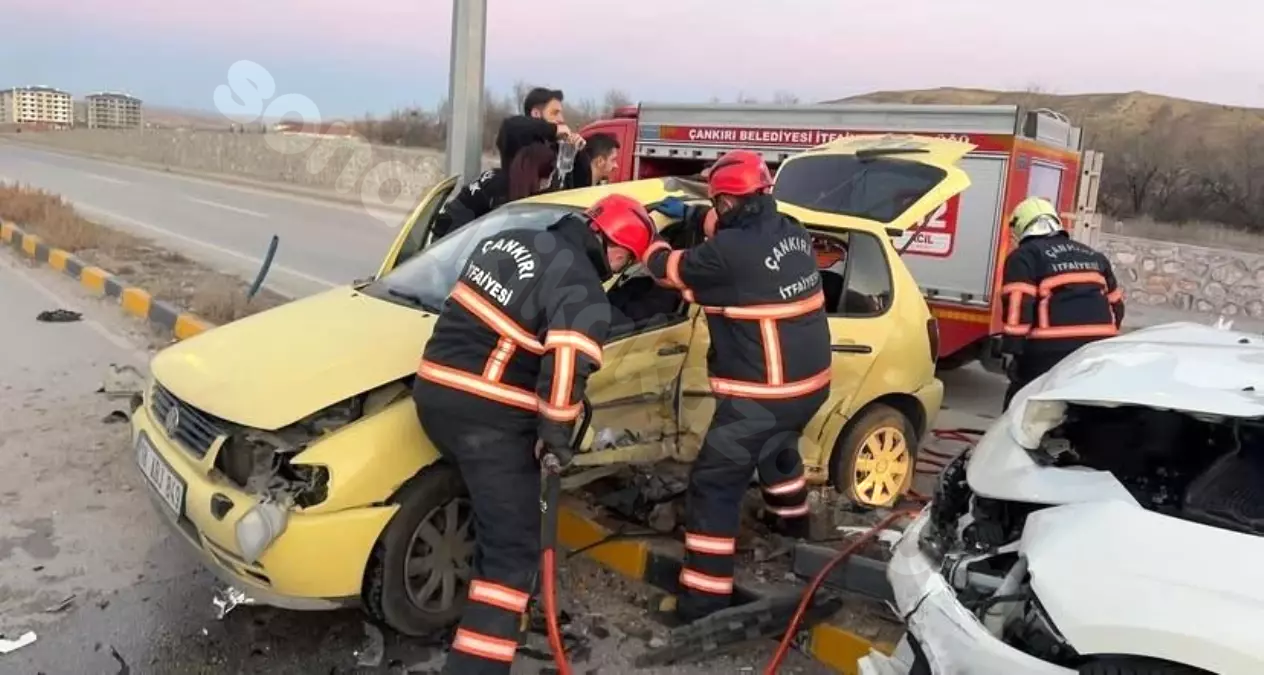 Çankırı'da Trafik Kazası: Altı Kişi Yaralı