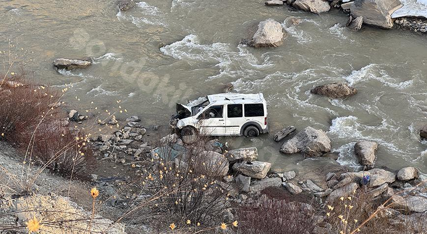 Dehşet verici olay! Kaza yerinden bir kilometre uzaklıkta cansız beden bulundu.