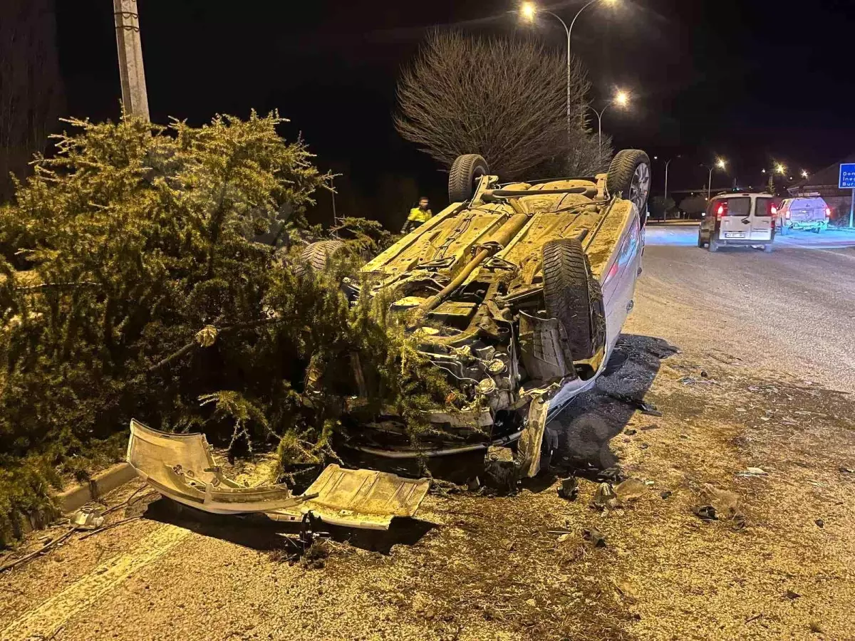 Tavşanlı'da Kaza Sonucu 3 Kişi Yaralandı.