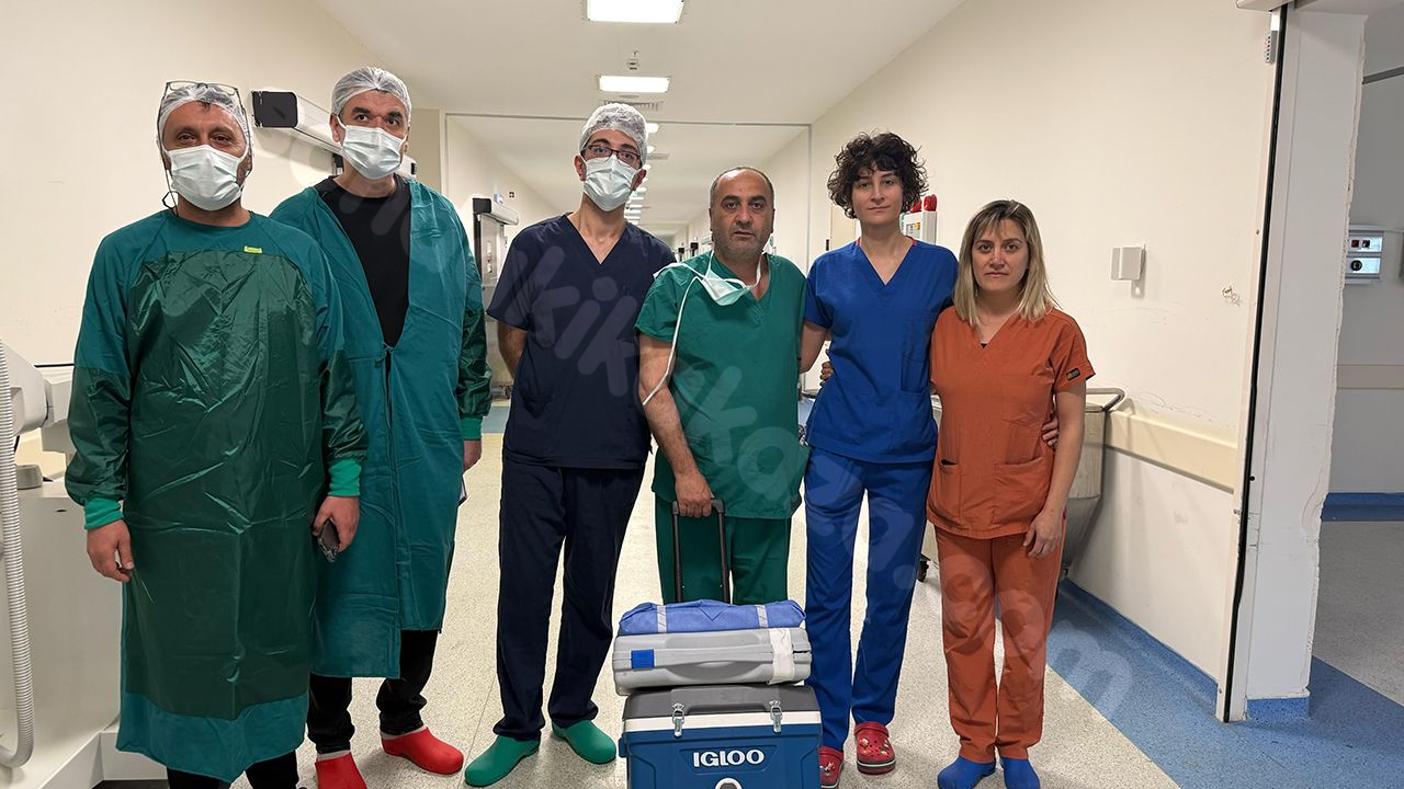 Alanya'da bir kaza sonucu ölen kişi yerine 5 hastanın hayata dönmesi mümkün oldu.