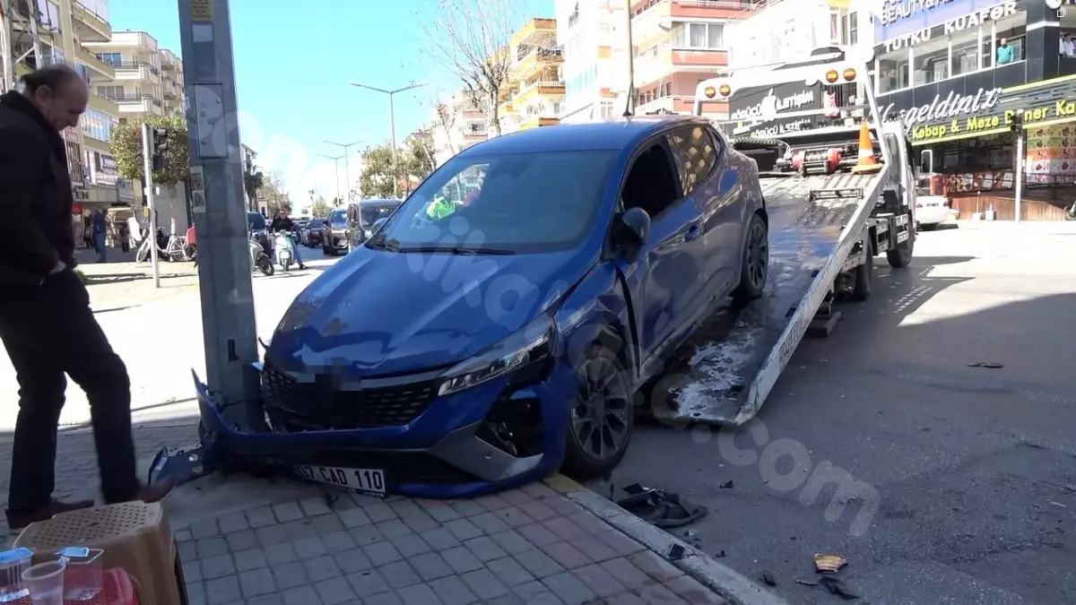 Alanya'da Trafik Kazasında Yaralanan Kimse Yok