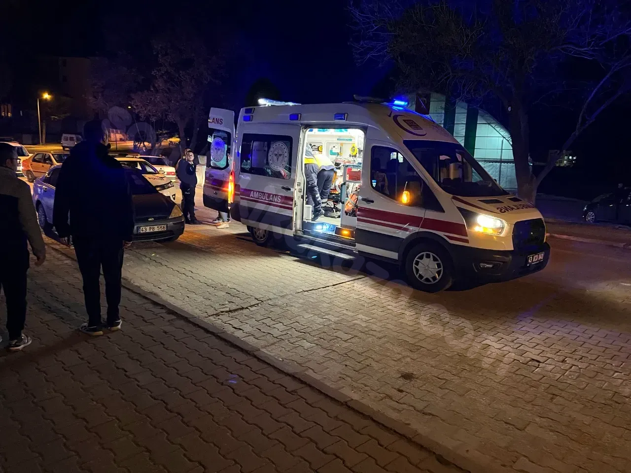 Gediz'de Motorsiklet Kaza Geçirdi: 1 Kişi Yaralandı
