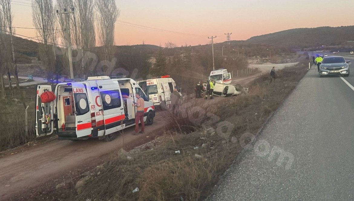 Tavşanlı'da kaza: 2 kişi yaralandı.