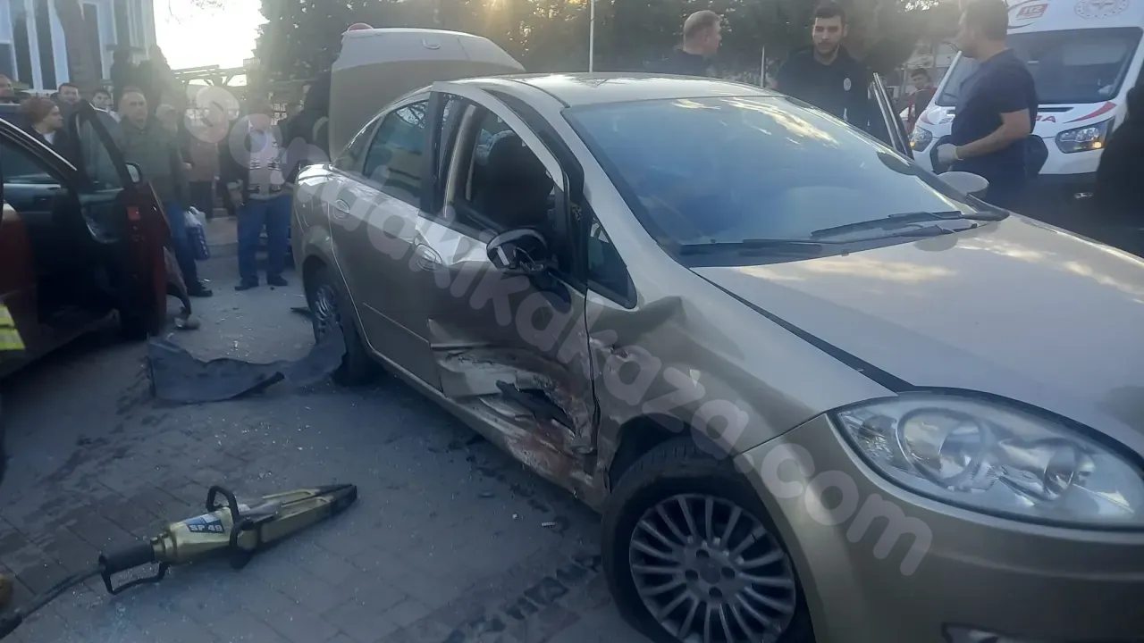 Gediz'de Kaza: 1 Kişi Yaralı