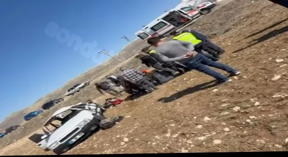 Aksaray-Ortaköy Yolu'nda trafik kazası sonucu 6 kişi yaralandı.