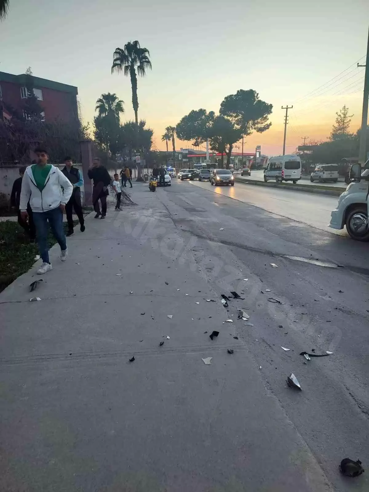 Tarsus'ta Meydana Gelen Trafik Kazasında 3 Kişi Yaralandı