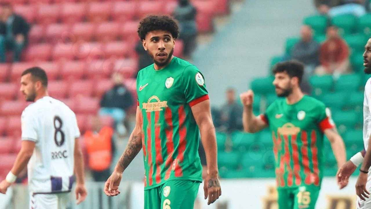 Amedsporlu futbolcu Yohan Cassubie trafik kazası geçirdi.