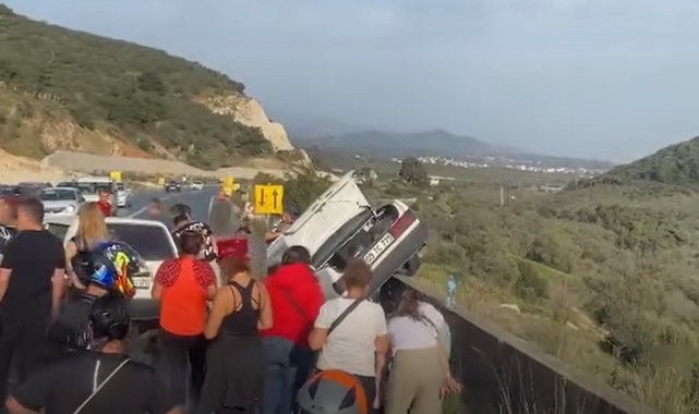 Aydın'da ardışık trafik kazası: 8 kişi yaralandı.