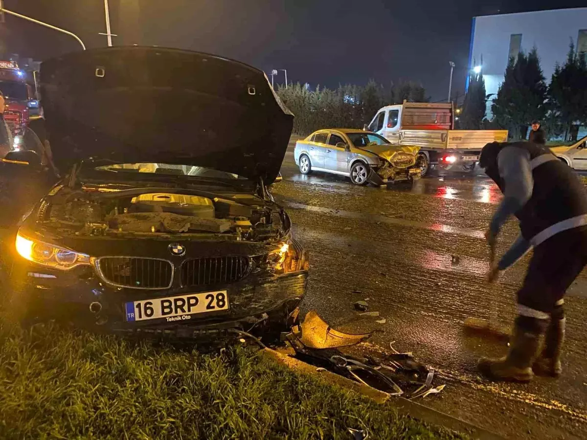 Ereğli'de Kaza: İki Kişi Yaralandı.