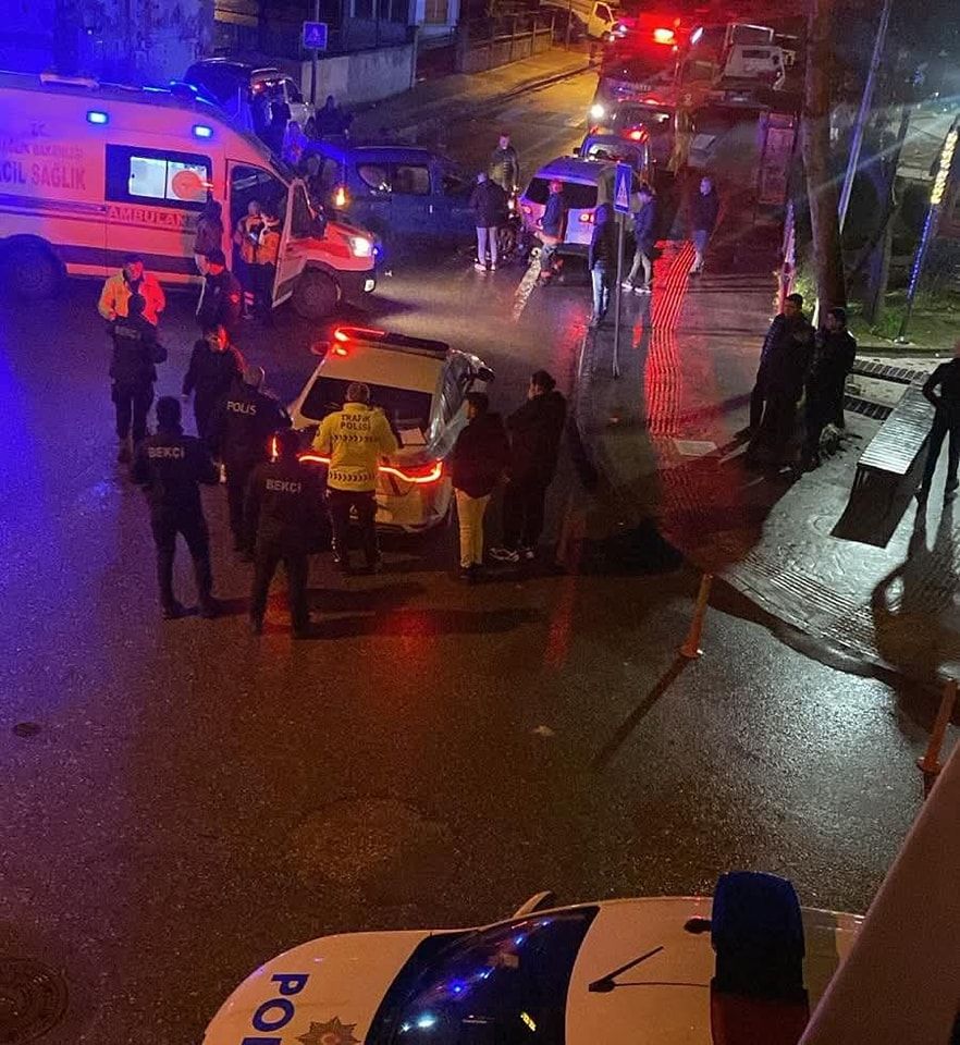 Kurtuluş Mahallesi'ndeki Kaza: 2 Kişi Yaralandı