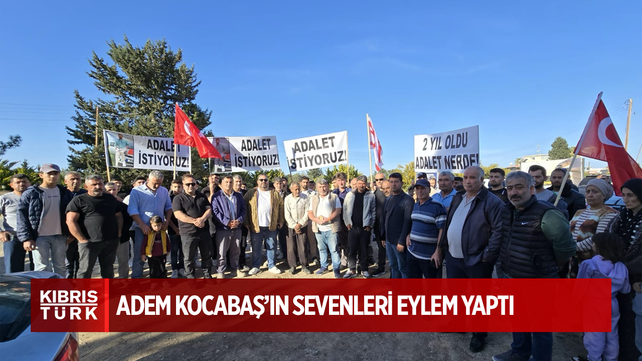 Adem Kocabaş’ın fansları, trafik kazasında protesto yaparak anma etkinliği düzenlediler.