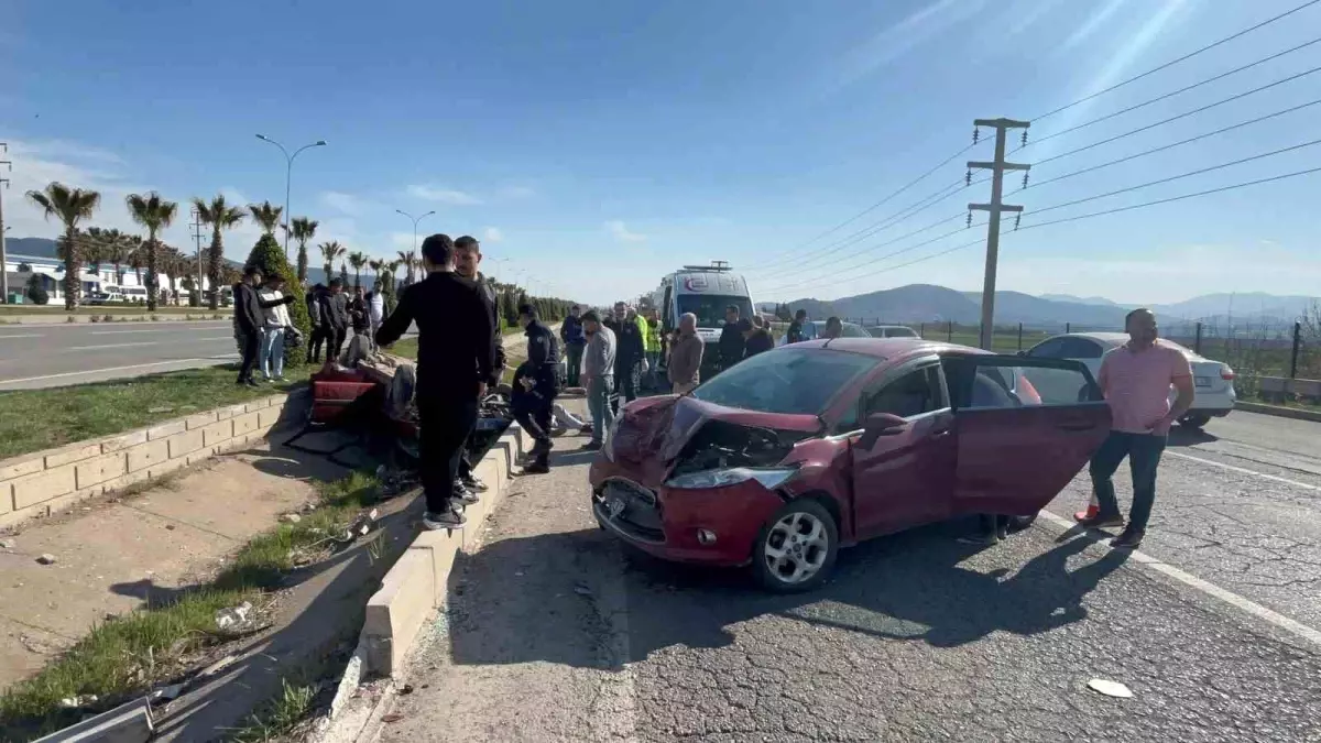 K.Maraş'ta Trafik Kazası: 6 Kişi Yaralandı