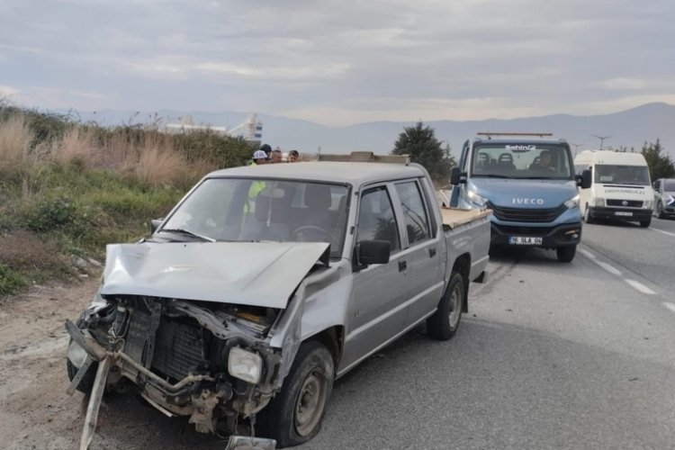 Bursa-Yalova yolunda zincirleme kaza! 1 yaralı
