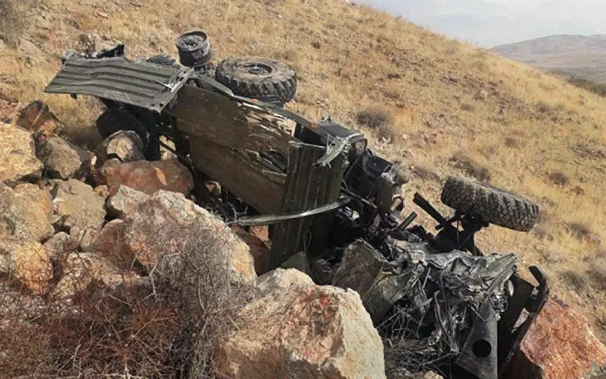 Rus sınır muhafızları Ermenistan'da kaza yaptı: Ölü var - Oxu.az