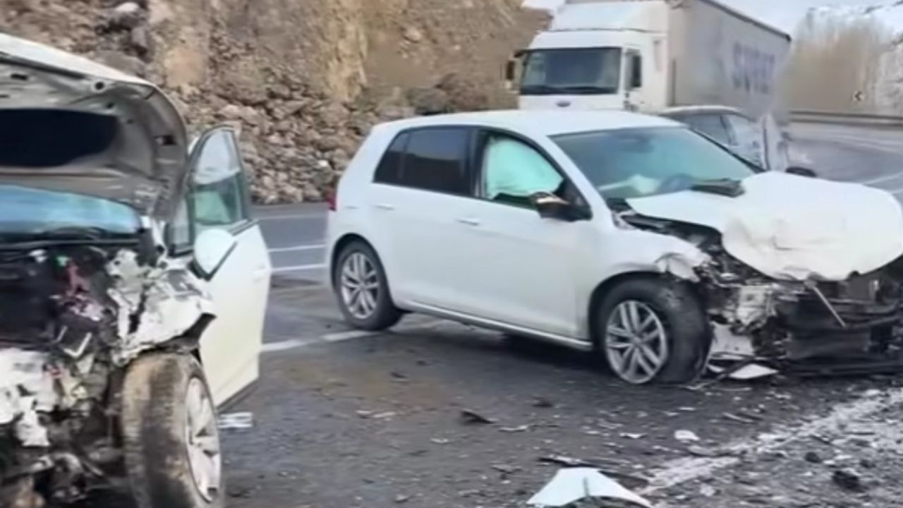 Van’da trafik kazası: 2 yaralı