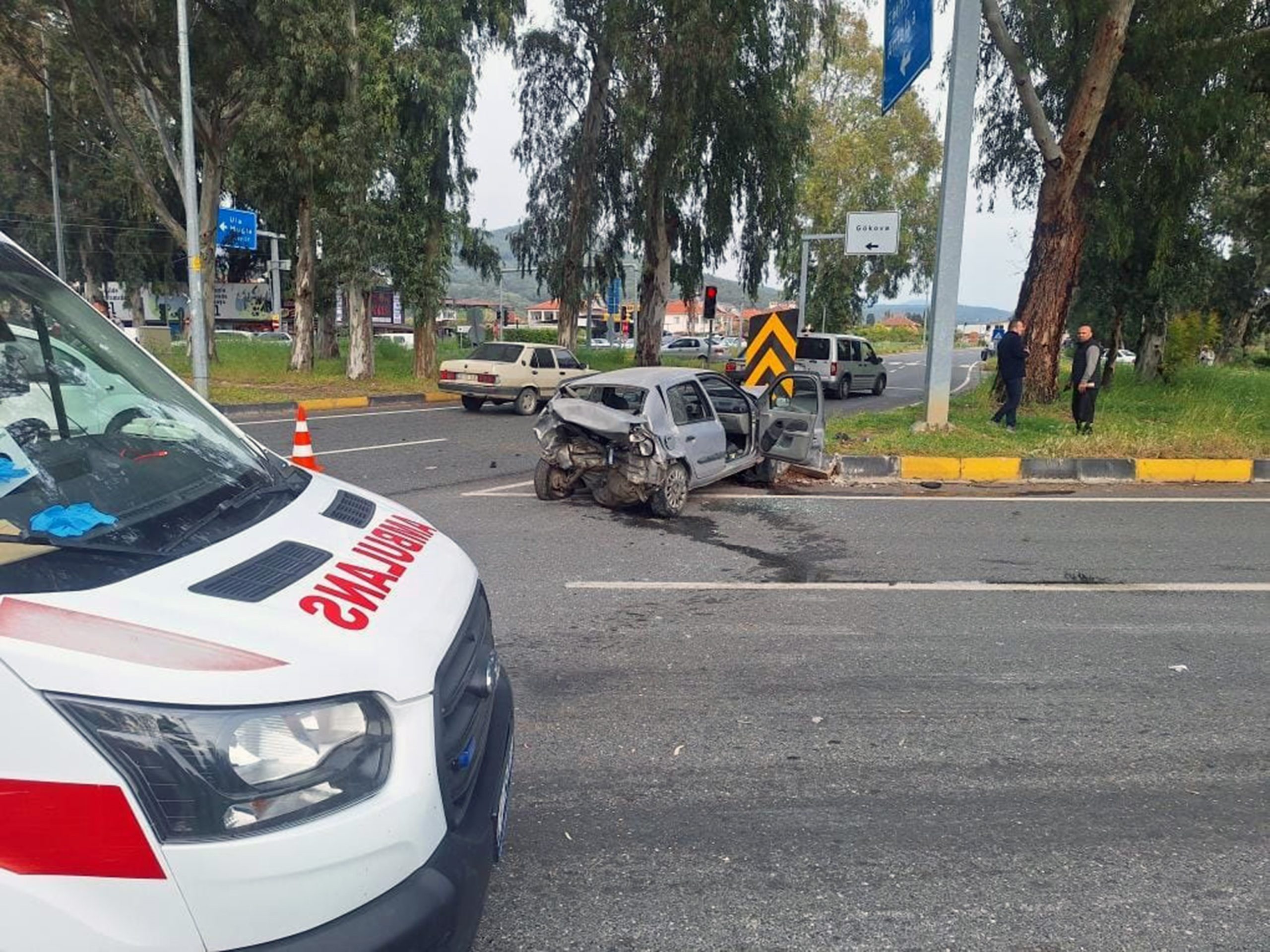 Ula’da zincirleme trafik kazası: Altı kişi hafif yaralandı