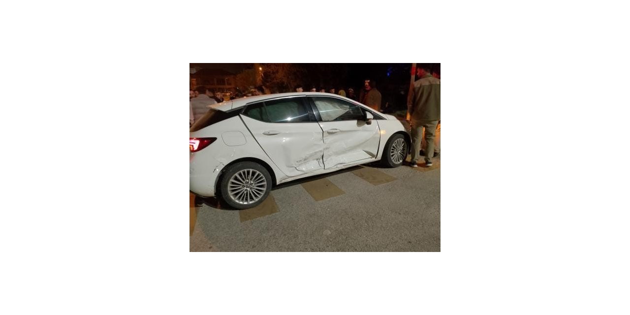 Elazığ’da trafik kazası: 2 kişi yaralandı