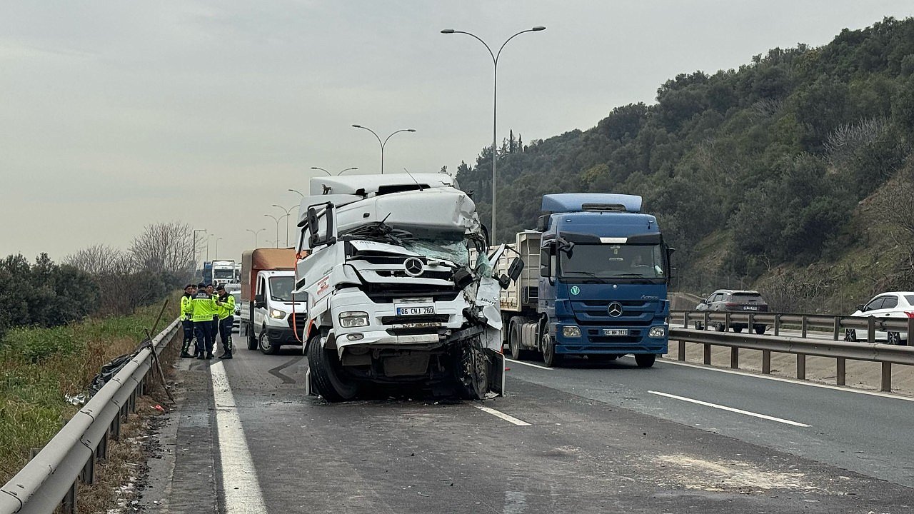 Körfez'de feci kaza! 1 kişi yaralandı