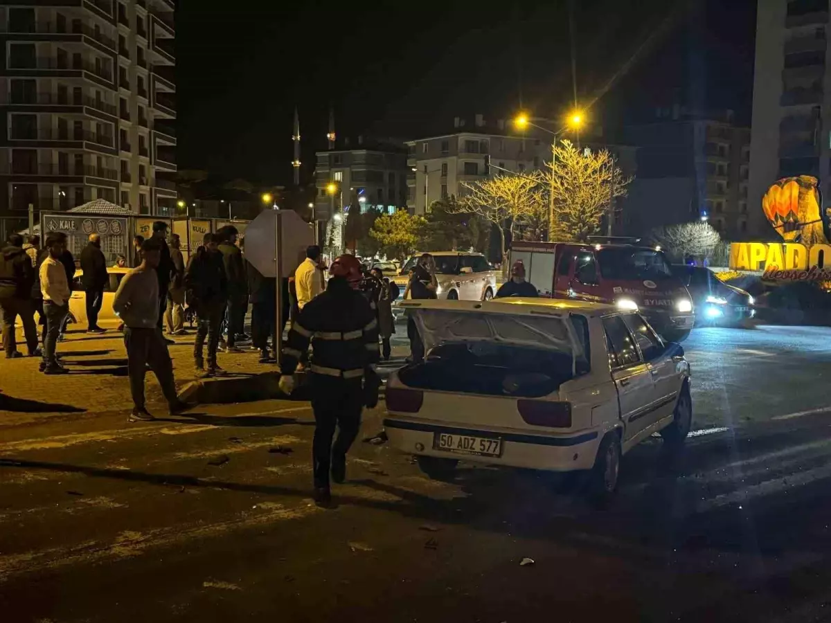Nevşehir'de Trafik Kazası: 1 Bebek ile 4 Kişi Yaralandı