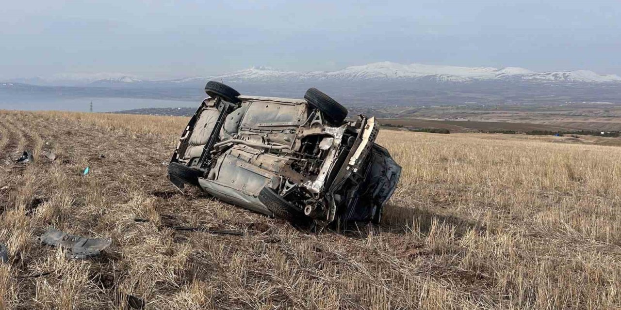 Ahlat’ta trafik kazası: 1 kişi yaralandı