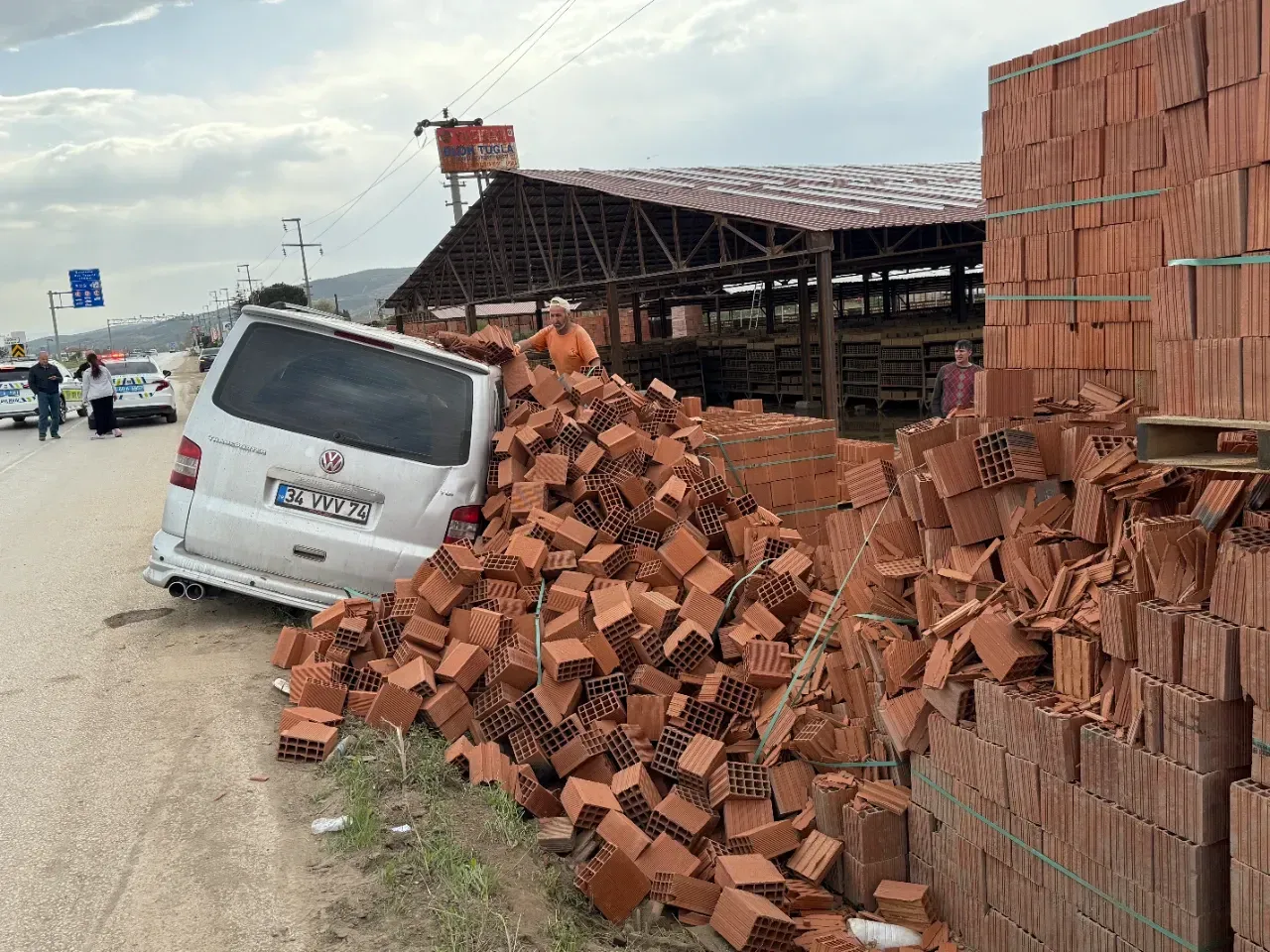 Tokat’ın Erbaa İlçesinde Trafik Kazası: 3 Yaralı